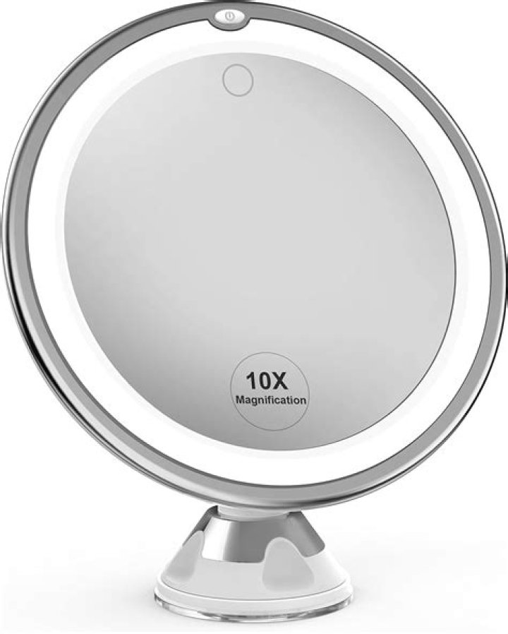 Apply Your Makeup With Ease Thanks To This Best-Selling $33 Magnifying Vanity Mirror