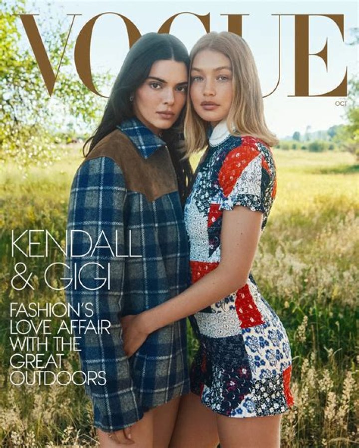 Gigi Hadid & Kendall Jenner FENDI — PICS