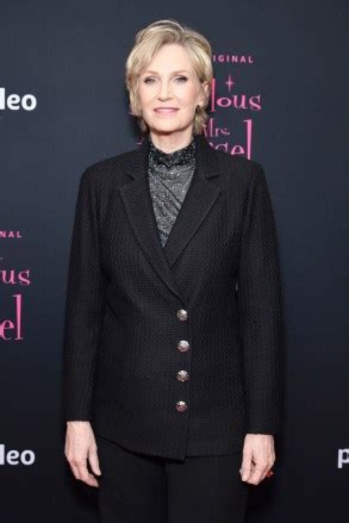 Jane Lynch Is Channeling Sue Sylvester As New Host – Hollywood Life