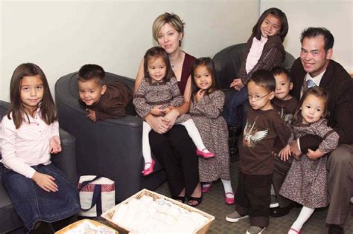 Jon Gosselin Admits He’s ‘Hopeful’ To Reunite With His Other 6 Children As Father’s Day Approaches