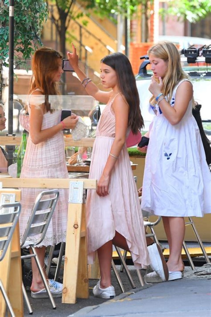Katie Holmes & Mini-Me Daughter Suri Cruise, 14, Step Out For Smoothies In Pretty Summer Dresses