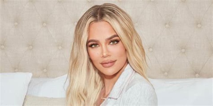 Khloe Kardashian Reacts to a Fan’s Suggestion That She ‘Should’ Date Women