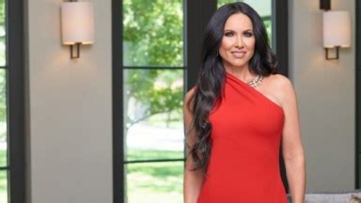 LeeAnne Locken Reveals Her ‘RHOD’ Beauty Essentials & Previews ‘Color Me Crazy’ Season 3