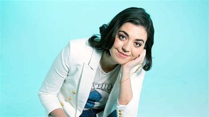 ‘Mean Girls’ Barrett Wilbert Weed On Her Friendship With Grey Henson – Hollywood Life