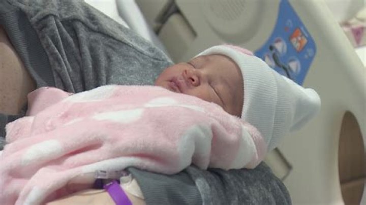 Mother Gives Birth To 13 Pound 4 Ounce Baby Without C-Section