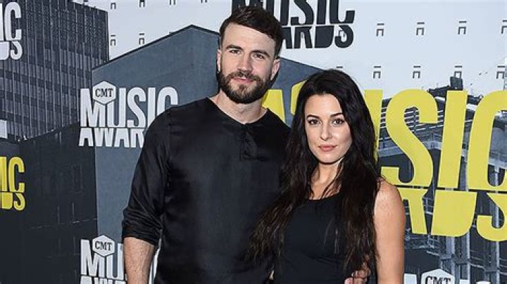 Sam Hunt Welcomes Baby With Wife Hannah Lee Fowler – Hollywood Life