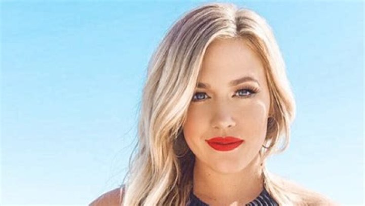 Talks Jay, Chad & More – Hollywood Life